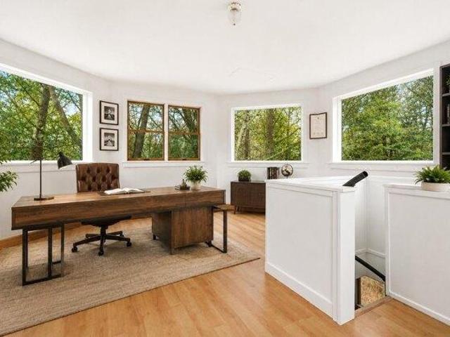 house with 5 bedroom, Seabrook NH ES104238129