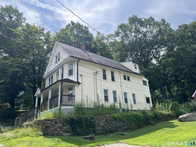 house with 5 bedroom, Shelton CT ES105424893