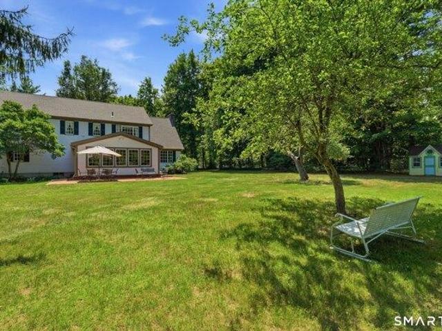 house with 5 bedroom, Simsbury CT ES105293113