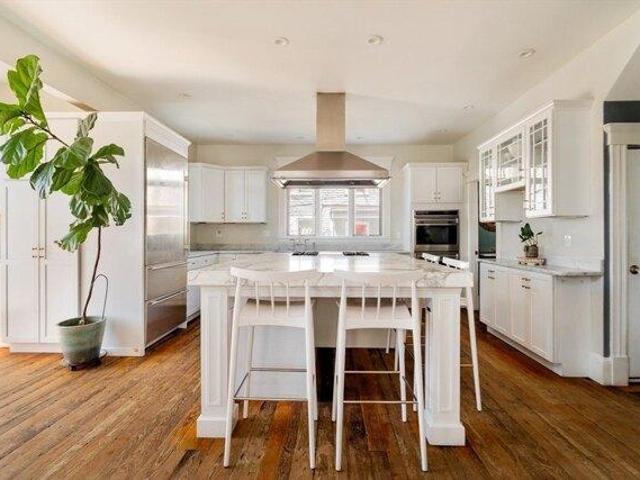 house with 5 bedroom, Somerville MA DS103548459