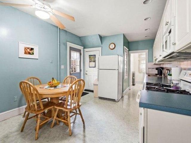 house with 5 bedroom, Somerville MA ES105386005