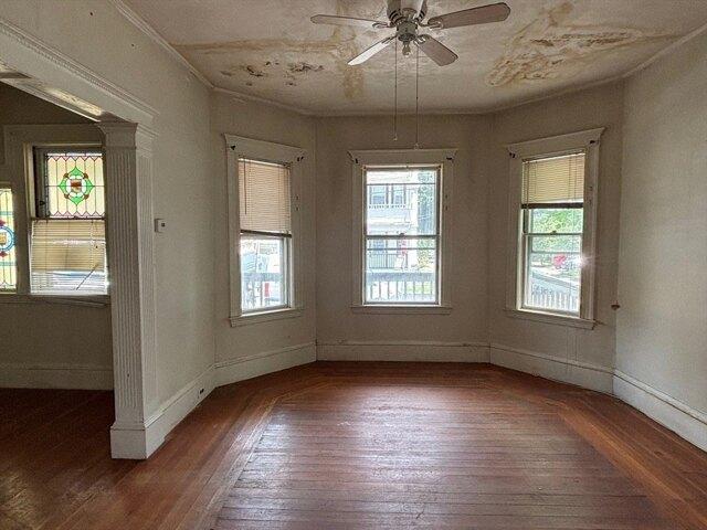 house with 5 bedroom, Somerville MA ES105387123