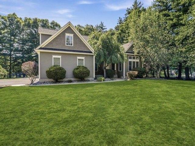 house with 5 bedroom, Southampton MA ES104115699