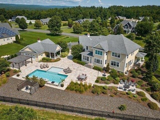 house with 5 bedroom, Southampton MA ES105475631