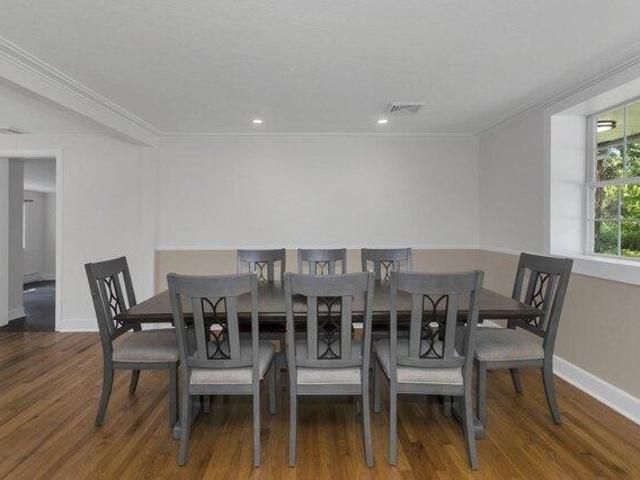 house with 5 bedroom, Southwick MA ES105648722