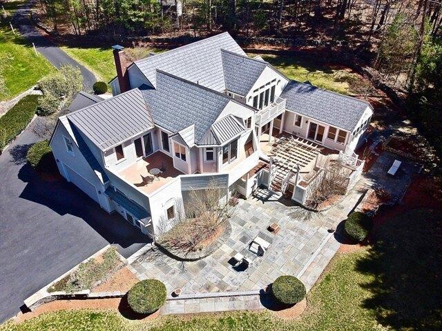 house with 5 bedroom, Stow MA ES104608297