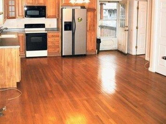 house with 5 bedroom, Stoneham MA ES104541200