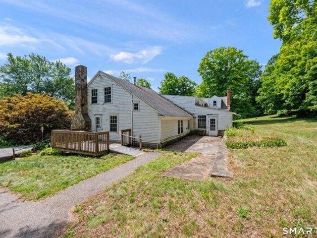 house with 5 bedroom, Stafford CT ES105535056