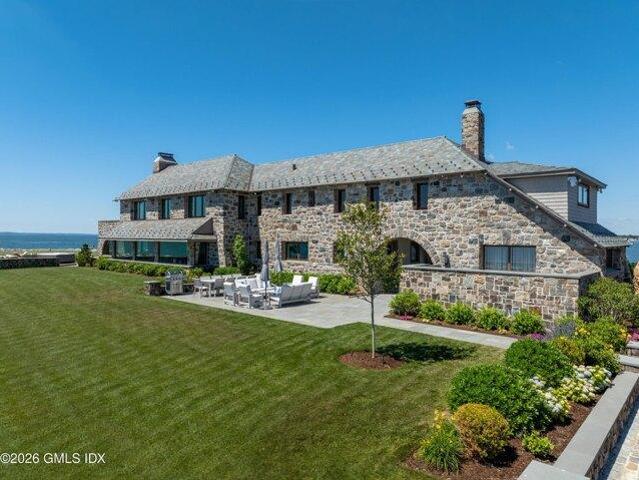 house with 5 bedroom, Stamford CT ES105478622