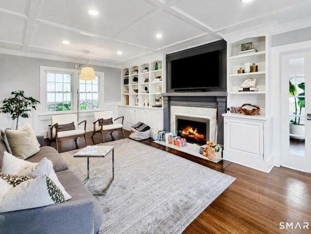 house with 5 bedroom, Stamford CT ES105551319