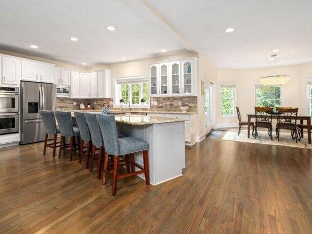 house with 5 bedroom, Sudbury MA ES105511848