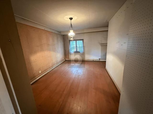 House with 5 rooms on sale in Alle 250 m² | dreamo. Ch