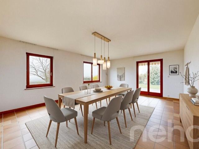 House with 6.5 rooms on sale in Chézard St Martin 173 m² | dreamo. Ch