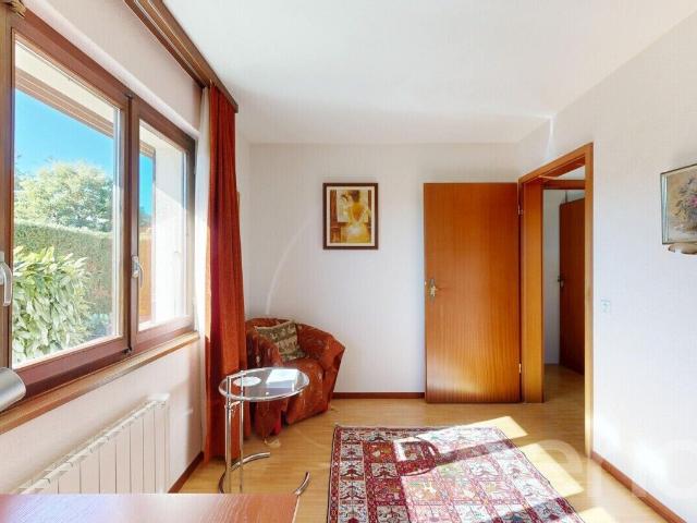 House with 6.5 rooms on sale in Corminboeuf 264 m² | dreamo. Ch