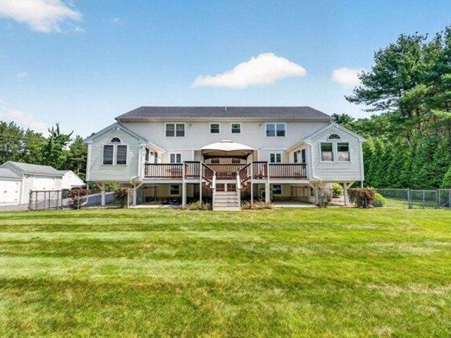 house with 6 bedroom, Taunton MA ES105319693
