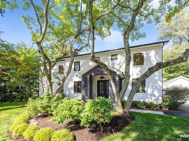 house with 6 bedroom, Tenafly NJ ES105557324