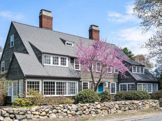 house with 6 bedroom, Walpole MA ES105387024