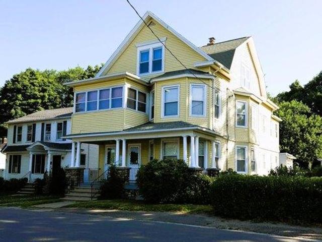 house with 6 bedroom, Waterbury CT ES104352372