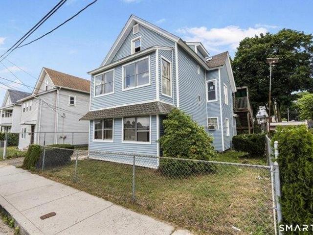 house with 6 bedroom, Waterbury CT ES105591164