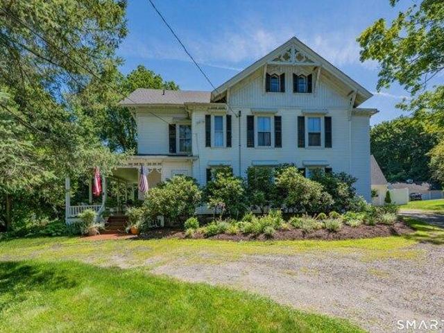 house with 6 bedroom, Watertown CT ES105579414