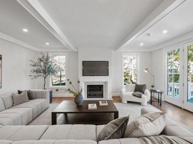 house with 6 bedroom, Wellesley MA ES105427640