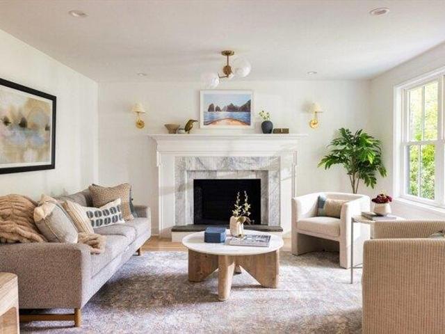house with 6 bedroom, Wellesley MA ES105386921