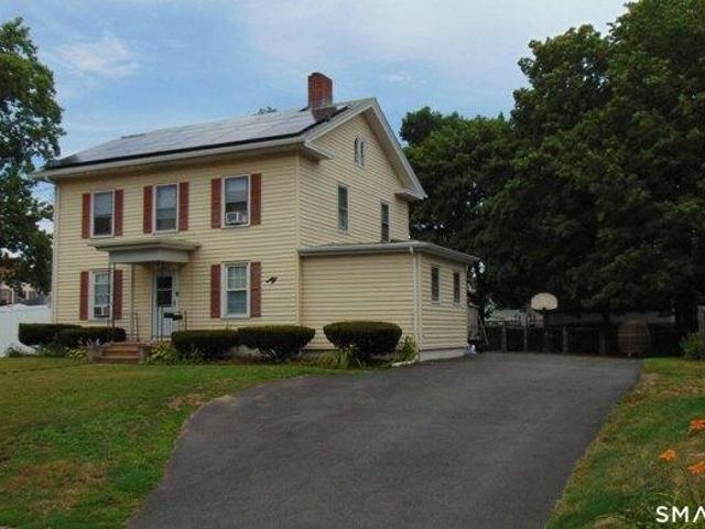 house with 6 bedroom, West Haven CT ES105439070