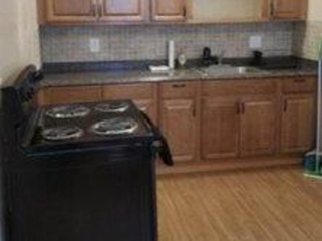 house with 6 bedroom, West Haven CT ES105589768