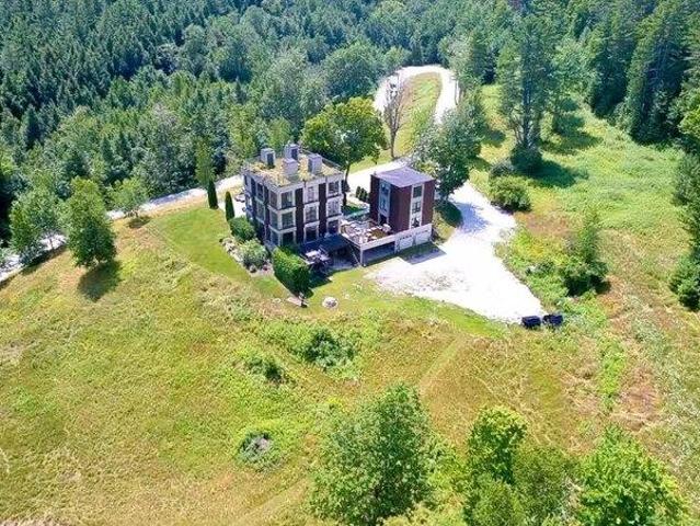 house with 6 bedroom, West Rutland VT ES105557980