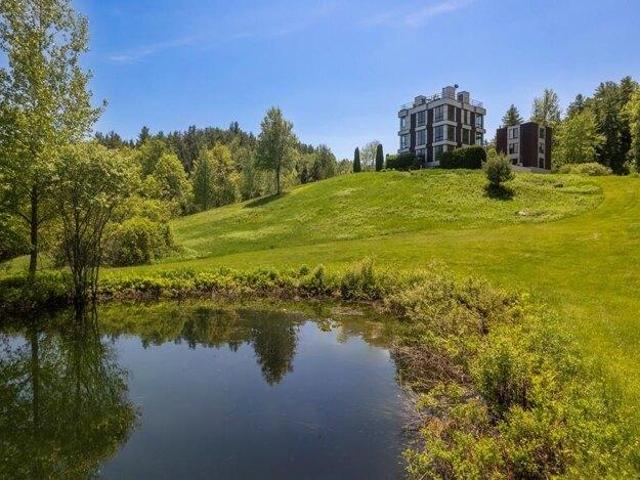 house with 6 bedroom, West Rutland VT ES105630712