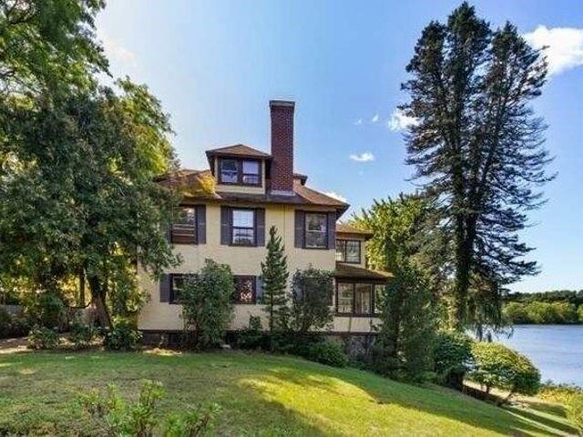 house with 6 bedroom, Winchester MA ES105493442