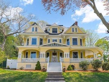 house with 6 bedroom, Winchester MA ES103497124