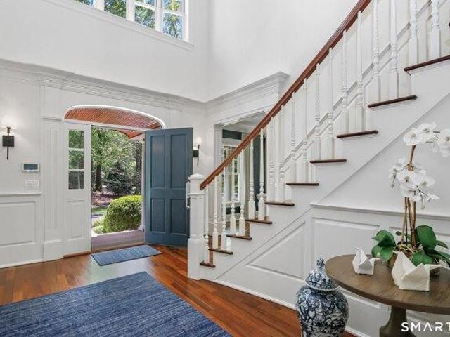 house with 6 bedroom, Wilton CT ES105552395