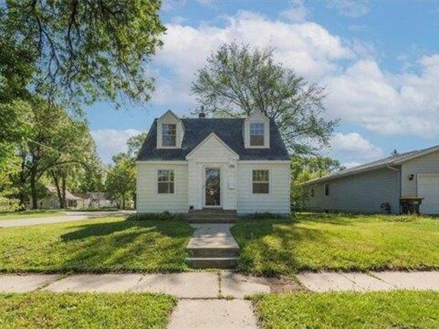 house with 6 bedroom, Willmar MN DS103500607