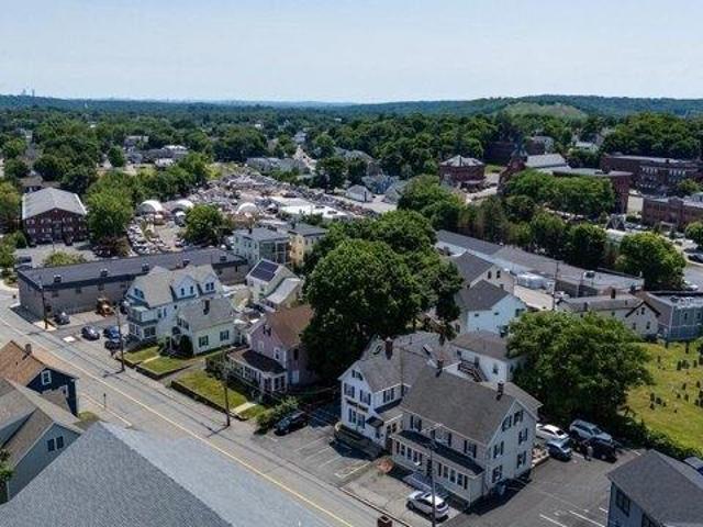 house with 6 bedroom, Woburn MA ES105551898