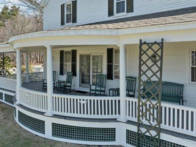 house with 6 bedroom, Wolfeboro NH ES105403866