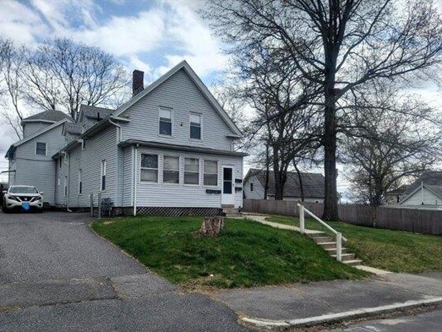 house with 6 bedroom, Worcester MA ES105330649