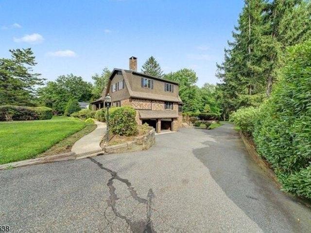 house with 6 bedroom, Wyckoff NJ ES105587189