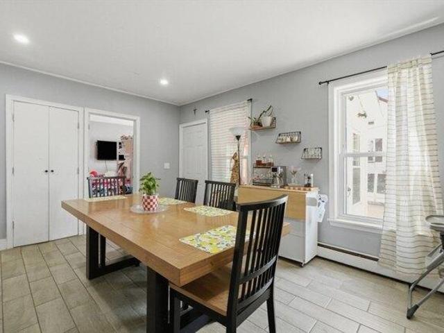 house with 6 bedroom, Athol MA ES104568967