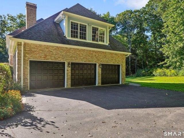 house with 6 bedroom, Avon CT ES105562412