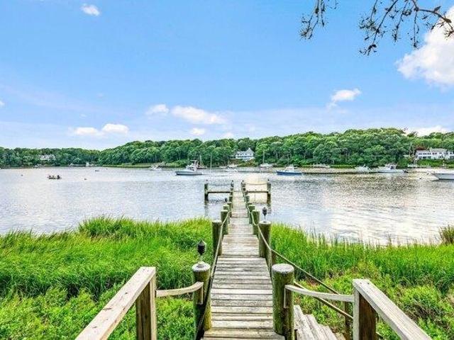 house with 6 bedroom, Barnstable MA ES106070703