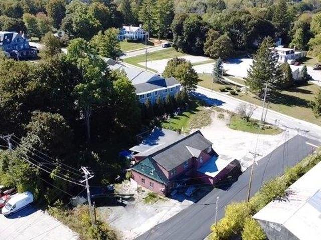house with 6 bedroom, Bennington VT ES104849924