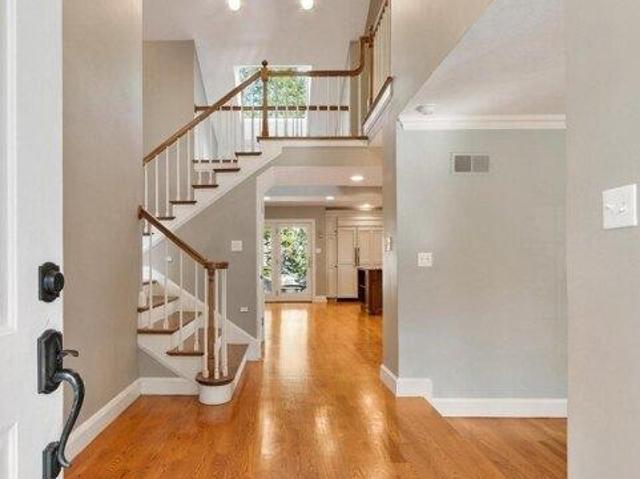 house with 6 bedroom, Belmont MA ES105630059