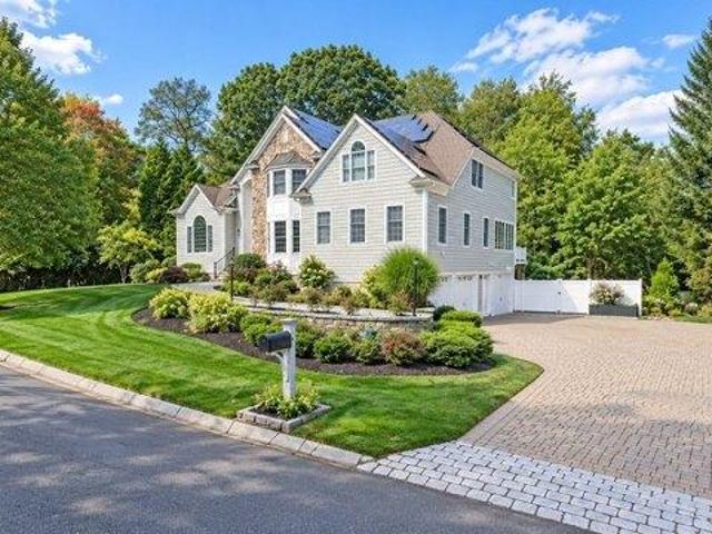 house with 6 bedroom, Beverly MA ES105428241