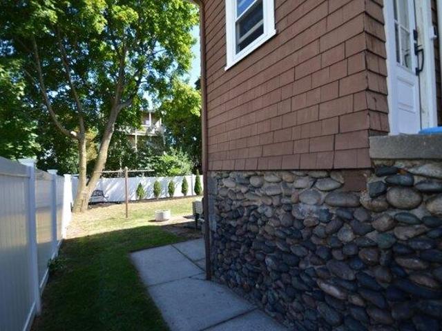 house with 6 bedroom, Boston MA ES105478098