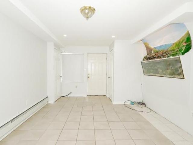 house with 6 bedroom, BRONX NY ES43163194