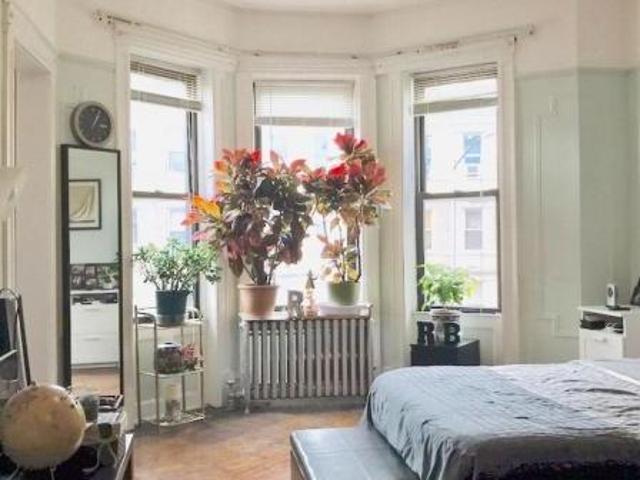 house with 6 bedroom, BROOKLYN NY DS63093064