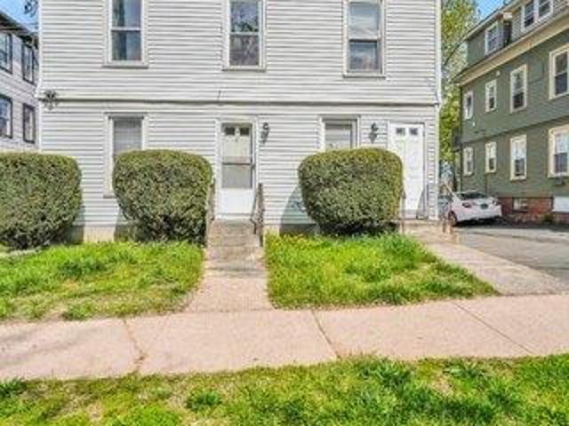 house with 6 bedroom, Bristol CT ES104650106