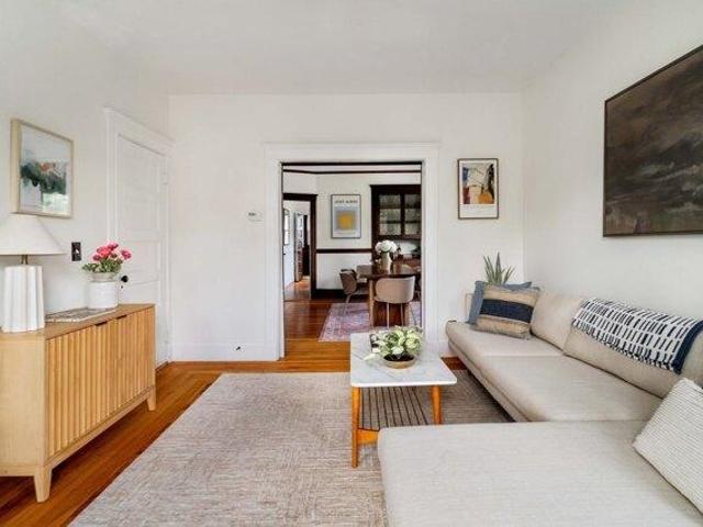 house with 6 bedroom, Cambridge MA ES105553127