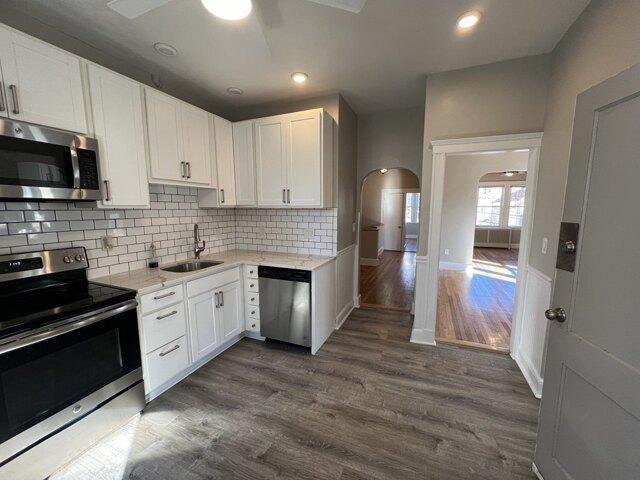 house with 6 bedroom, Chelsea MA ES105513145